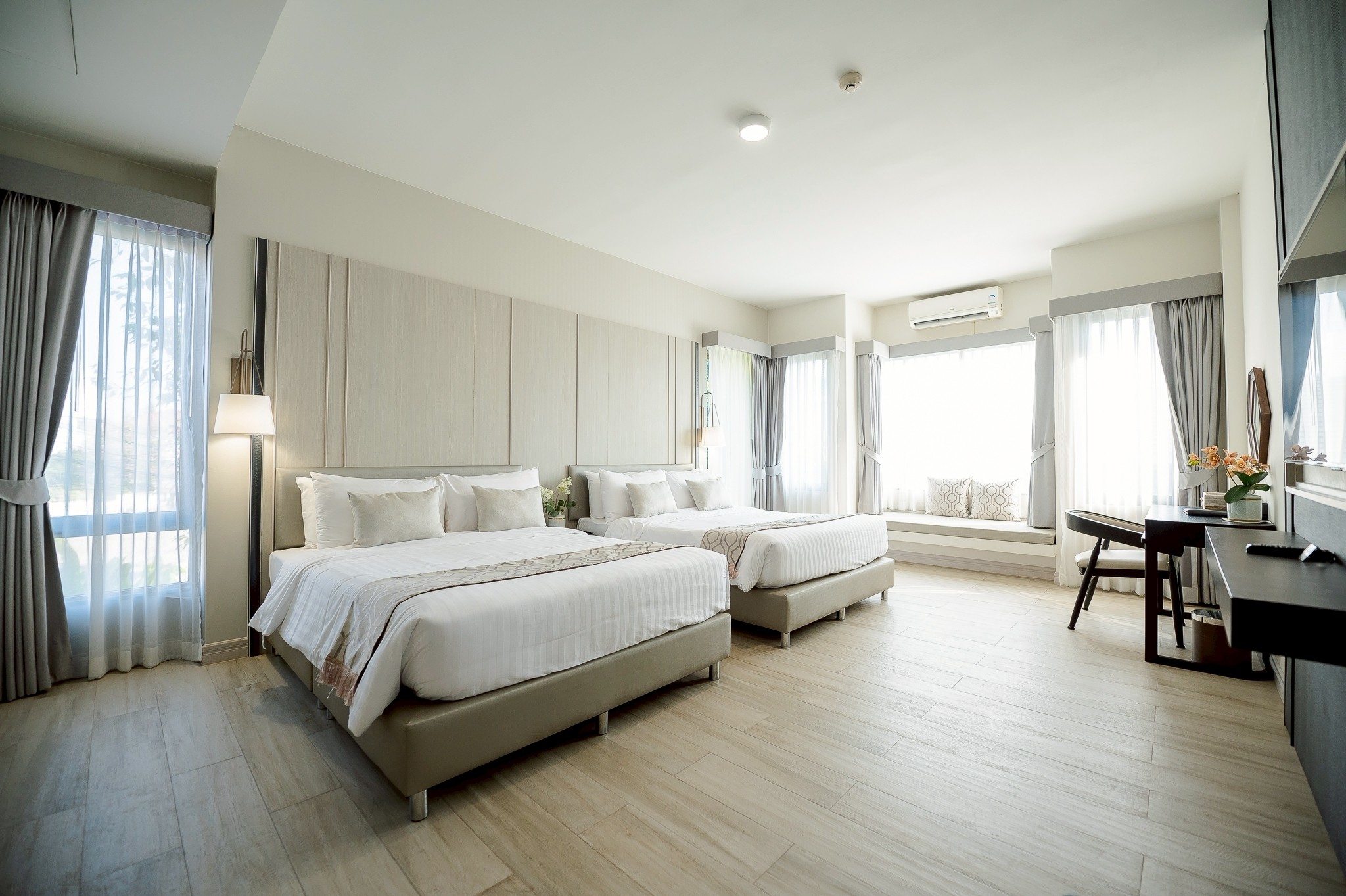 Premier Room